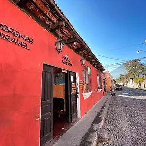  Pensión Morenos